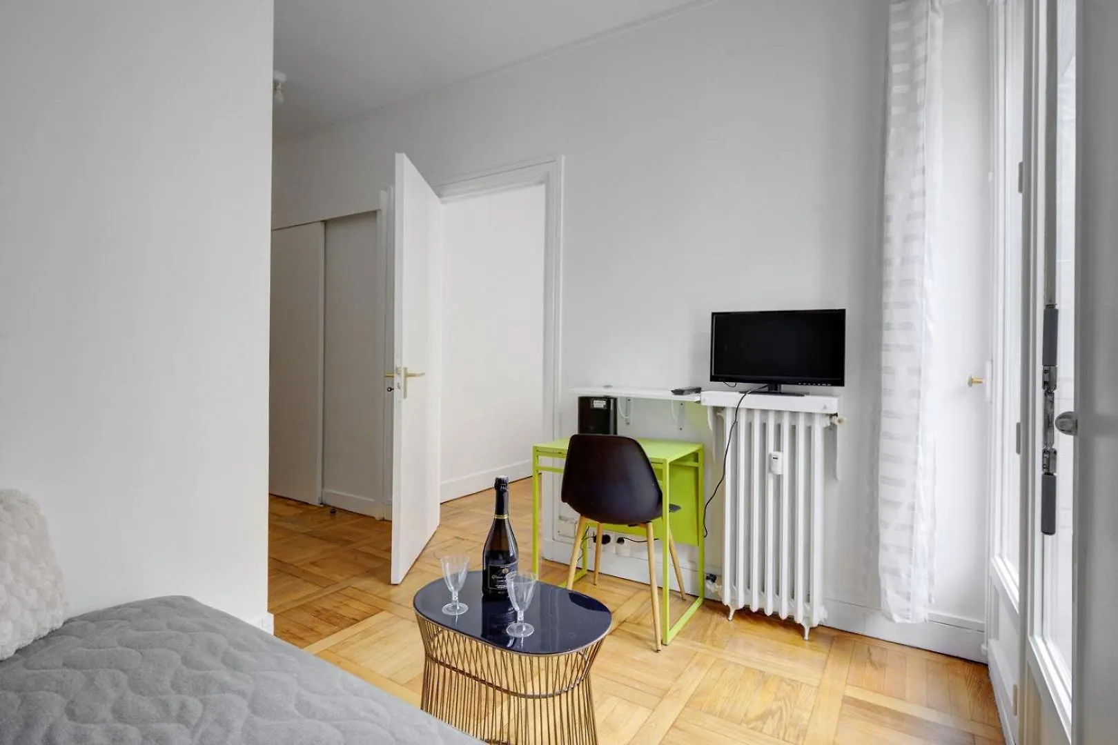 Apartment Bluestay 892 - Superb In